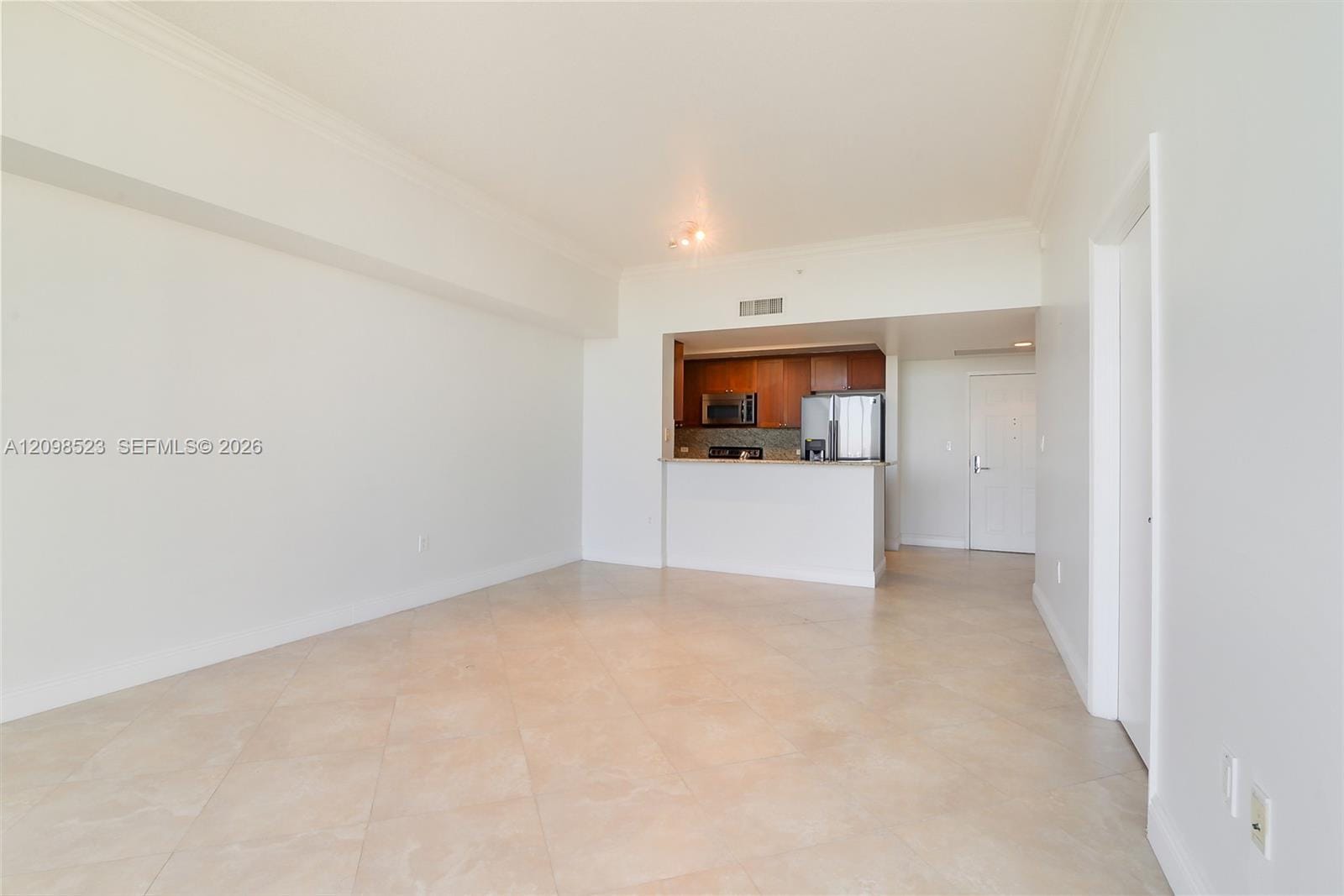 19501 W Country Club Drive PH-02 — photo 6