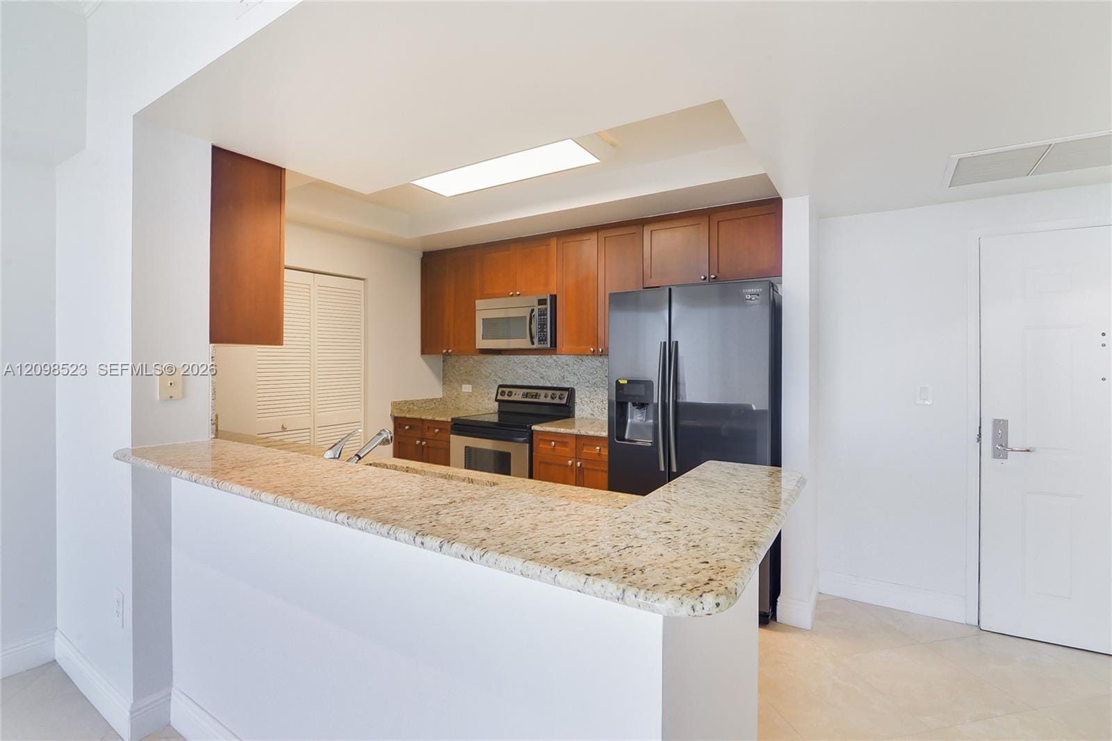 19501 W Country Club Drive PH-02 — photo 7