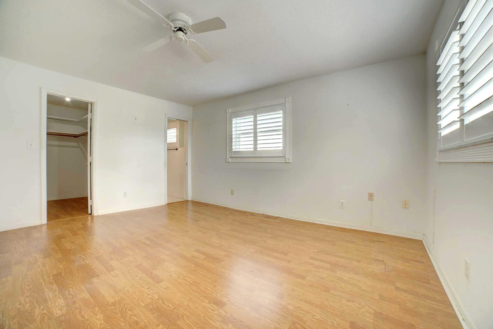 910 SW 7th Avenue, Boynton Beach, FL 33426 photo 13
