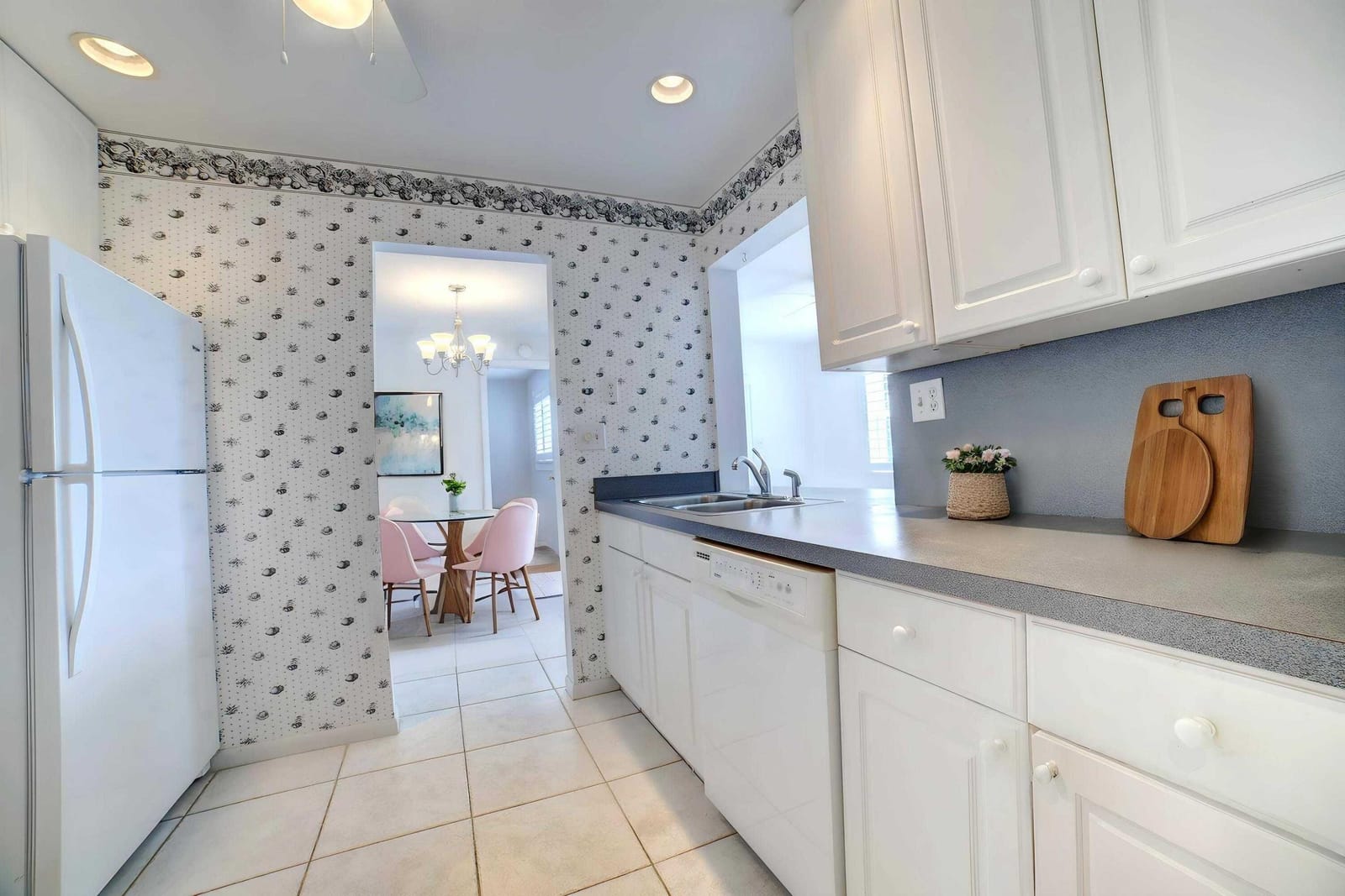 910 SW 7th Avenue — photo 9
