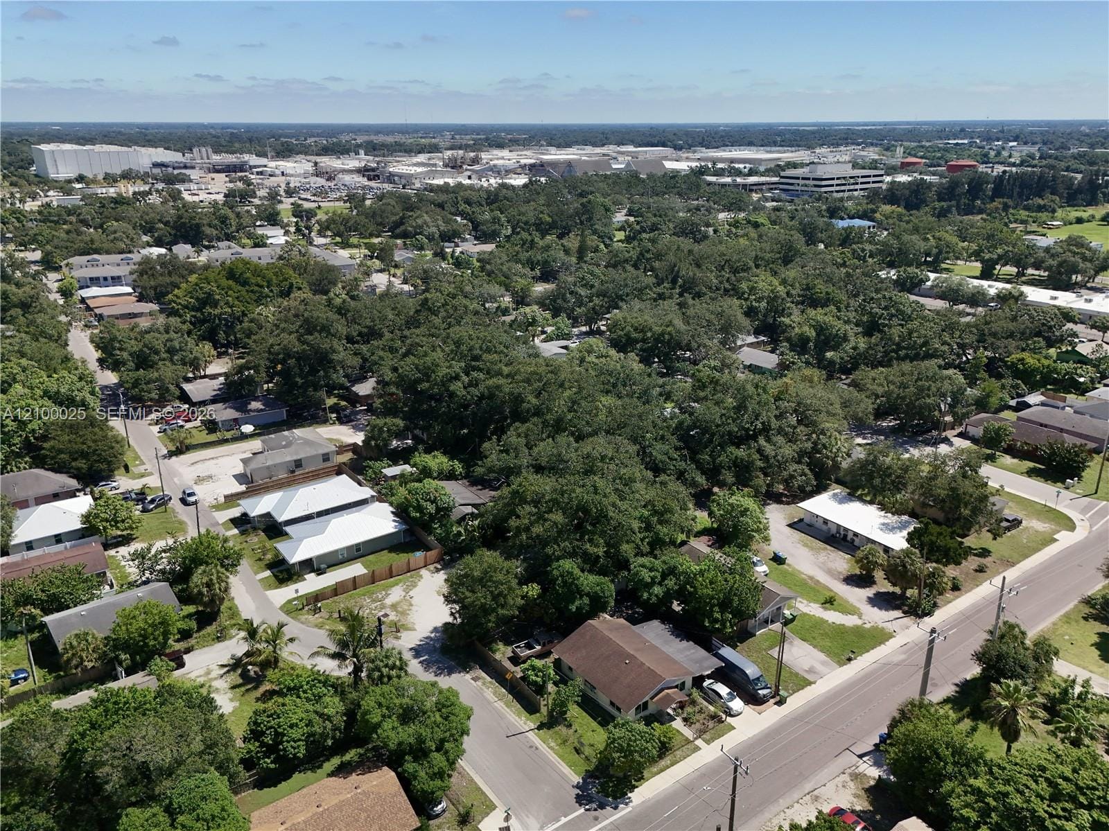 1009 4th Street E, Bradenton, FL 34208 photo 27