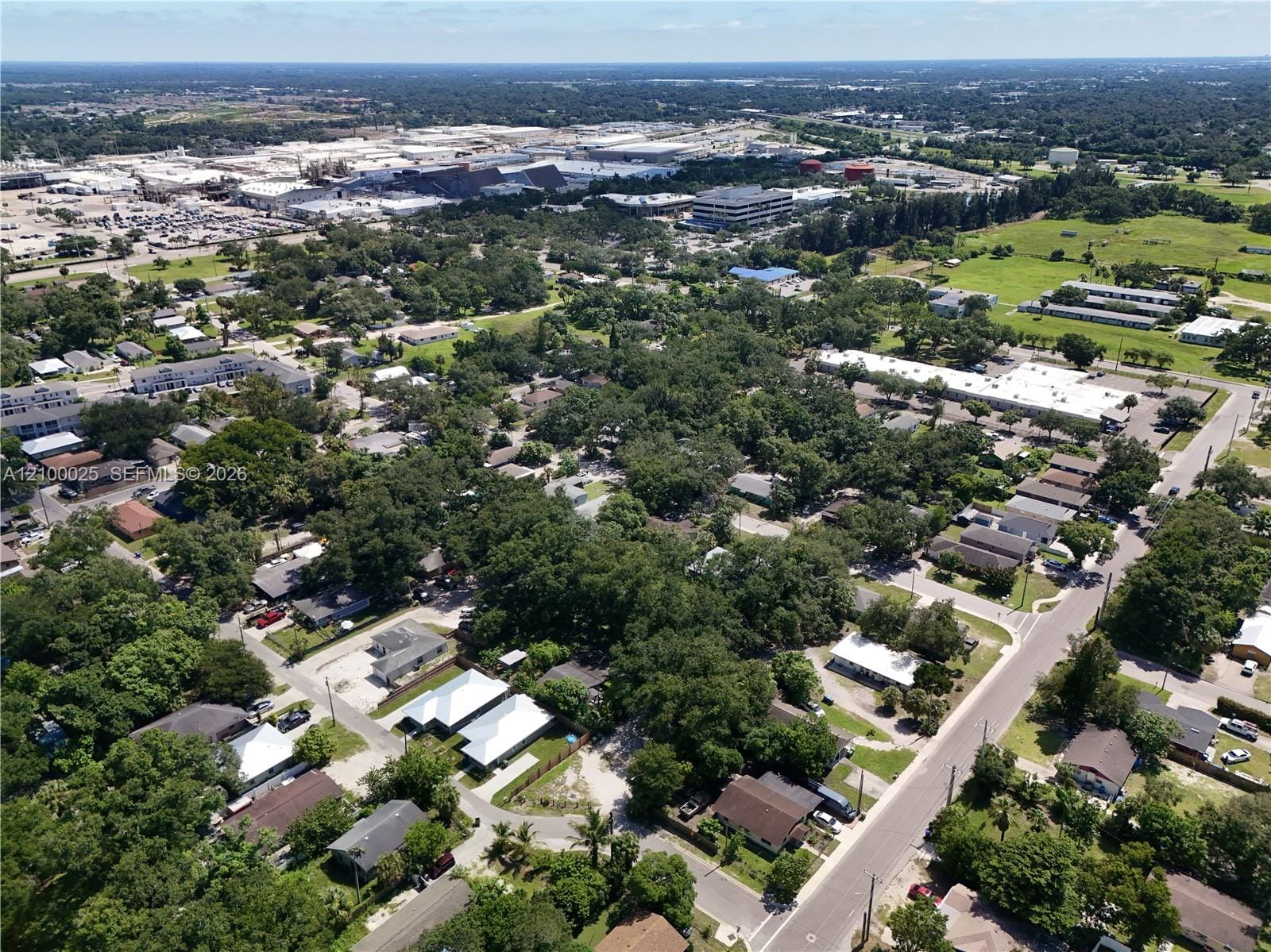 1009 4th Street E, Bradenton, FL 34208 photo 4