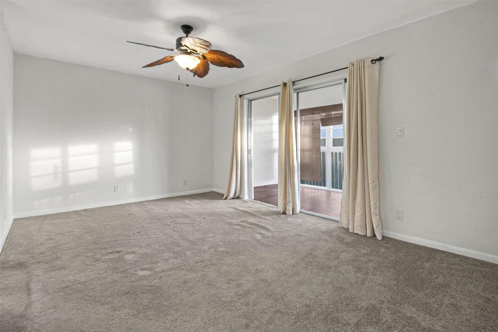 6890 Royal Palm Boulevard 312H, Margate, FL 33063 photo 13