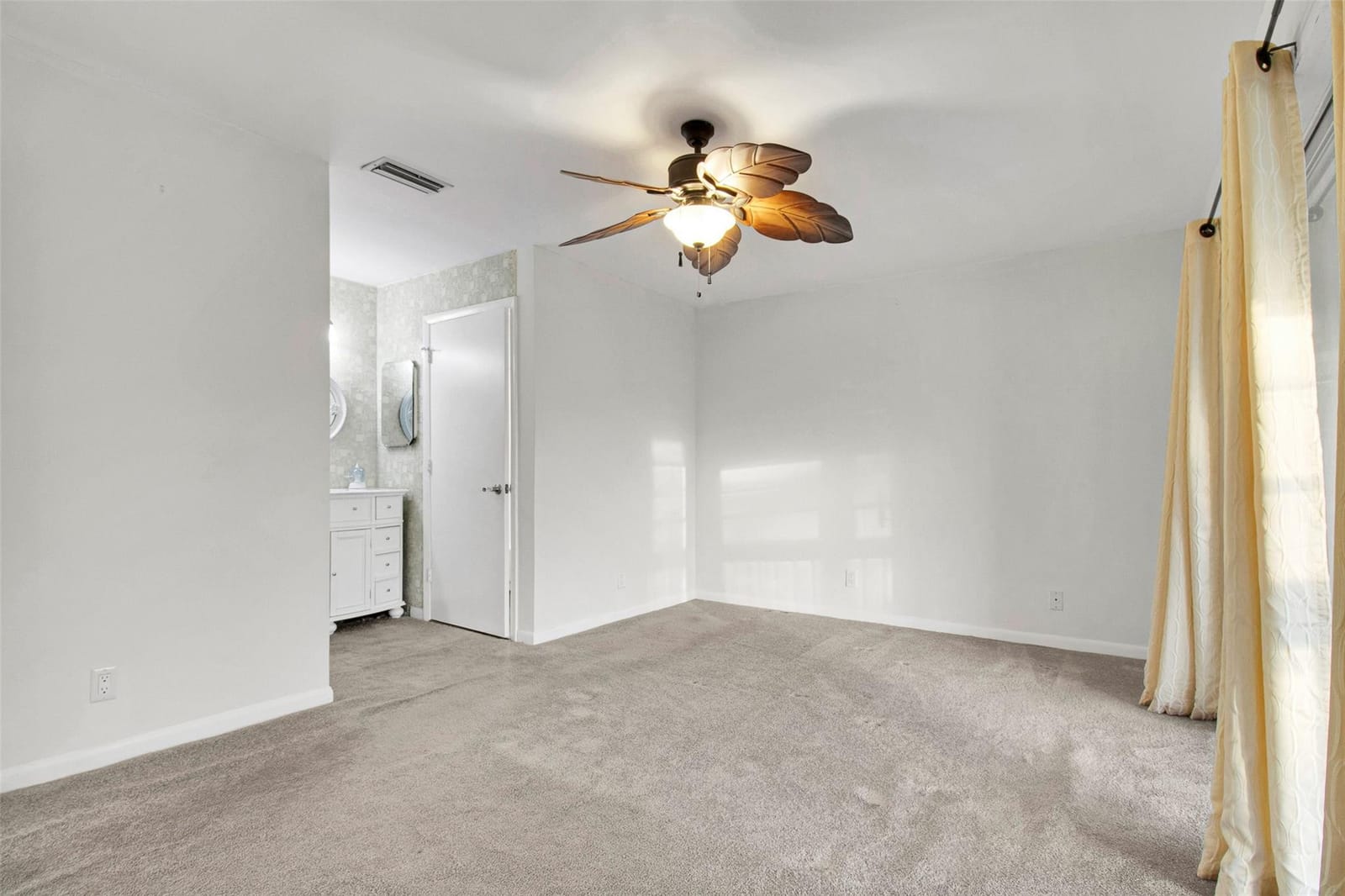 6890 Royal Palm Boulevard 312H, Margate, FL 33063 photo 16