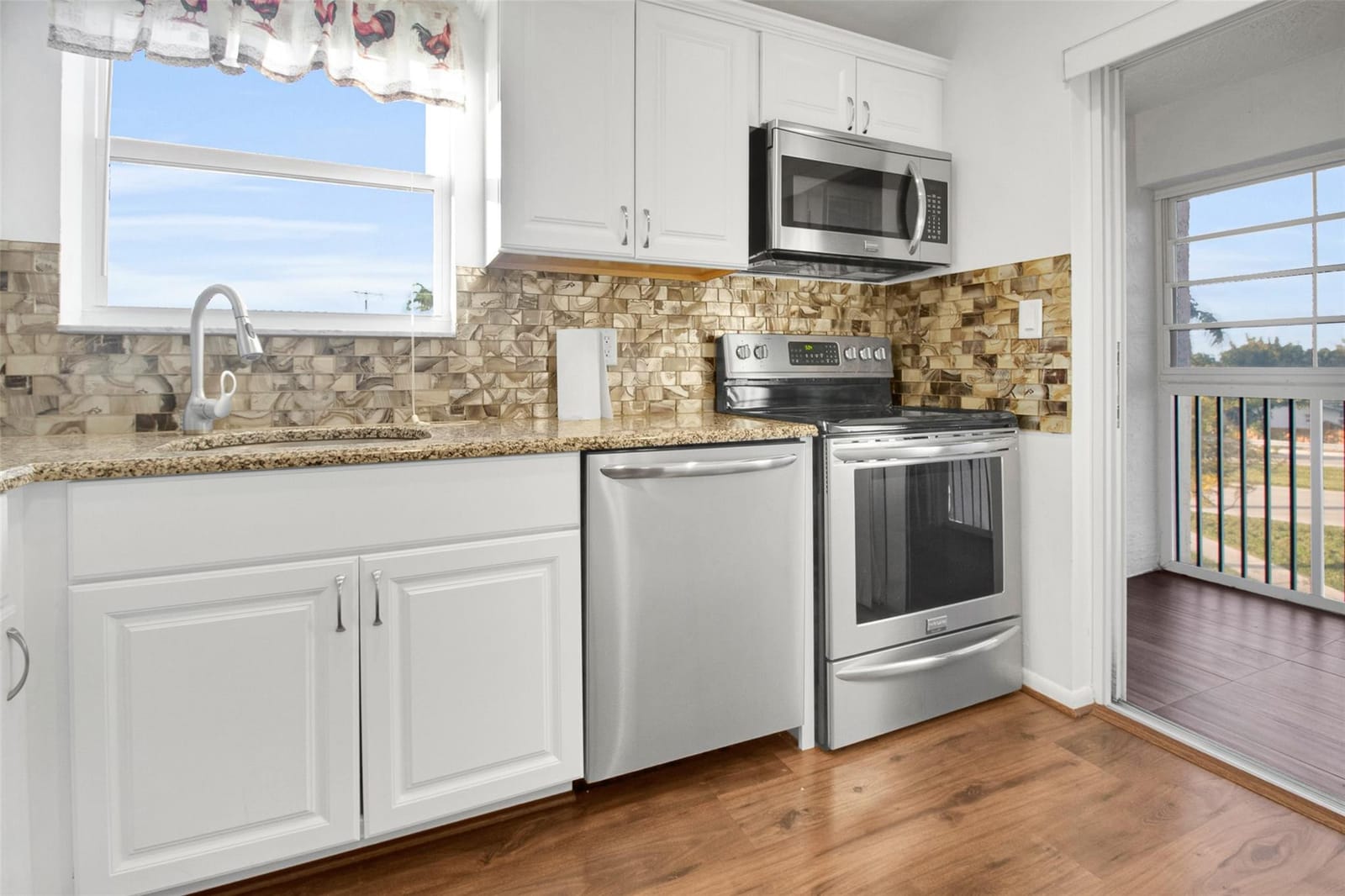 6890 Royal Palm Boulevard 312H, Margate, FL 33063 photo 3