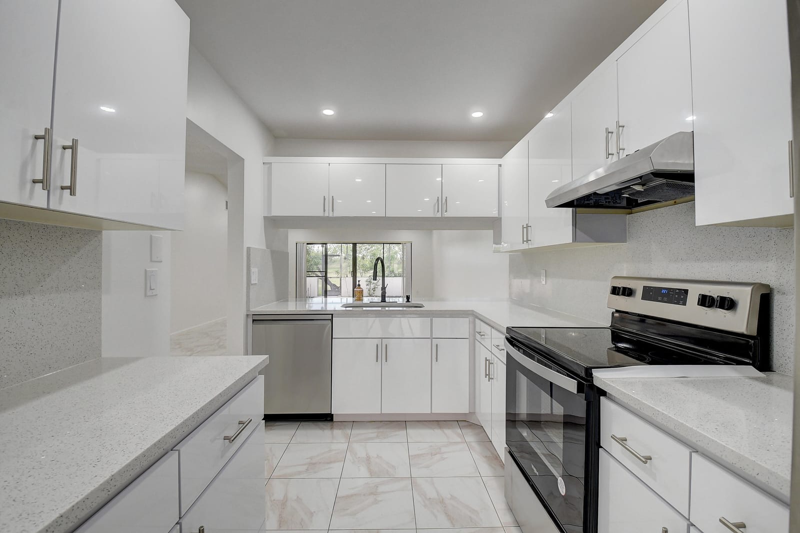 20004 RIMA Circle, Boca Raton, FL 33434 photo 9