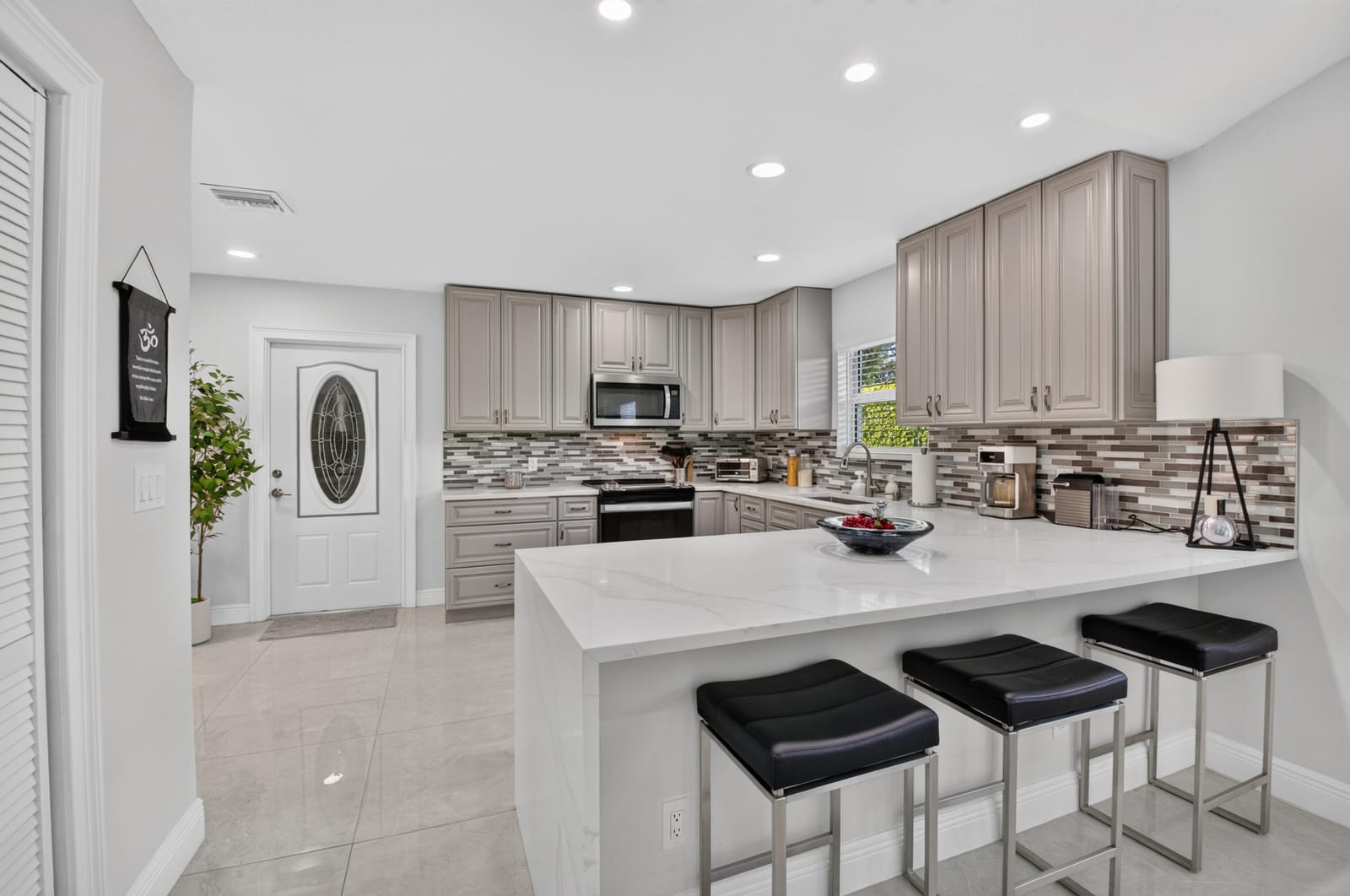 9767 ERICA Court — photo 4