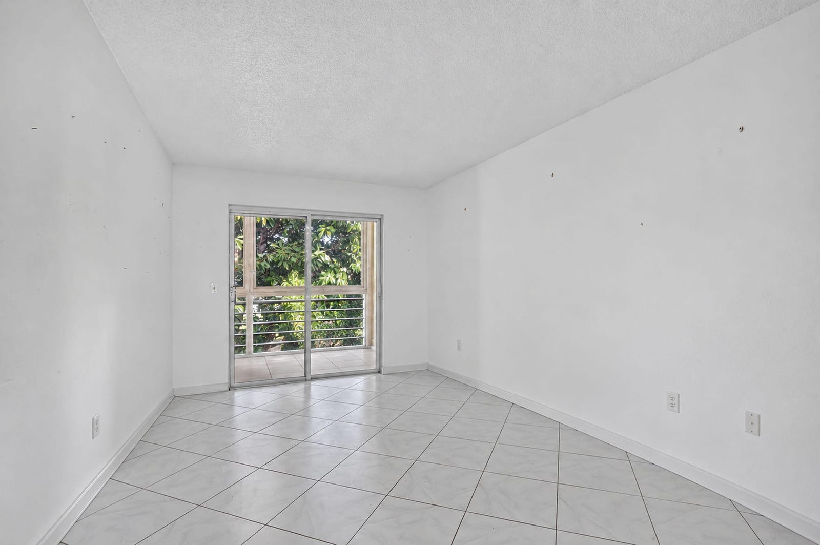 4025 Swansea B 4025, Deerfield Beach, FL 33442 photo 30