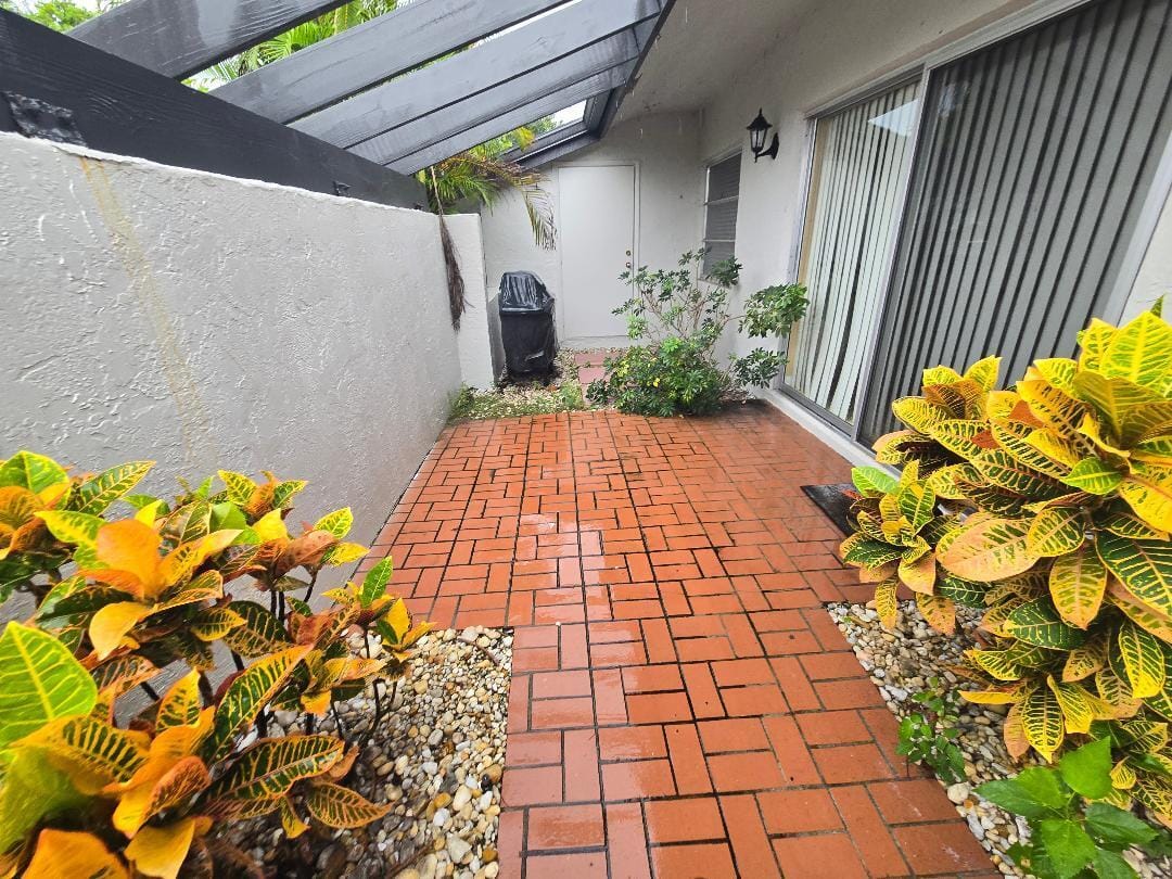 5700 Queen Palm Court B, Delray Beach, FL 33484 photo 26