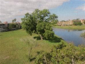 357 N ROCK ISLAND Road 405, Margate, FL 33063 photo 8