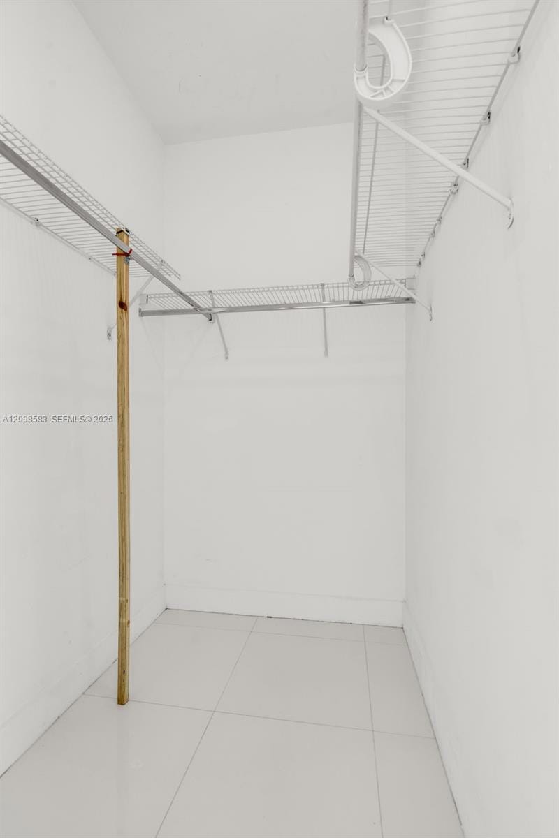 185 SW 7th Street 4401, Miami, FL 33130 photo 12