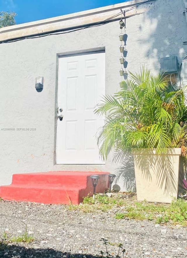 1558 NW 103rd Street 1558, Miami, FL 33147