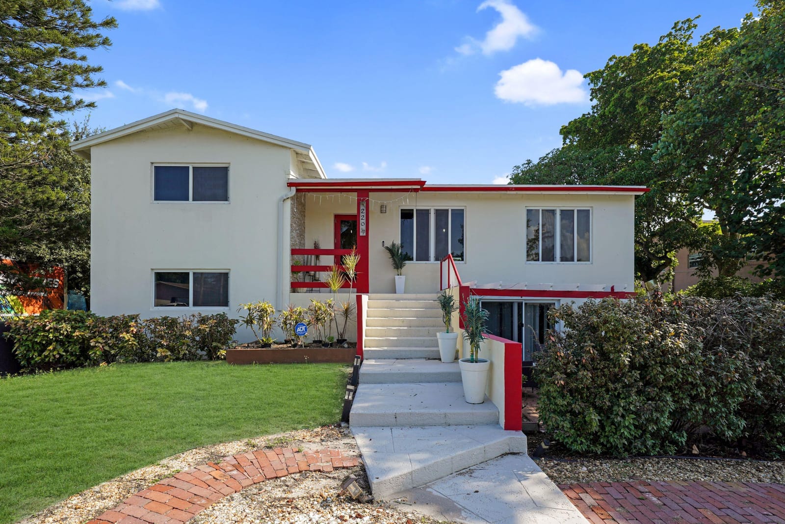 220 NW 42ND Street, Oakland Park, FL 33309 photo 2