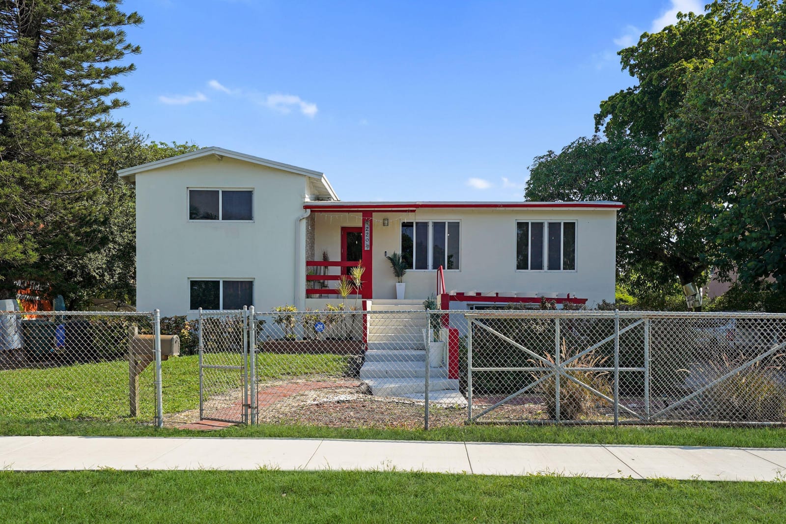 220 NW 42ND Street, Oakland Park, FL 33309 photo 4