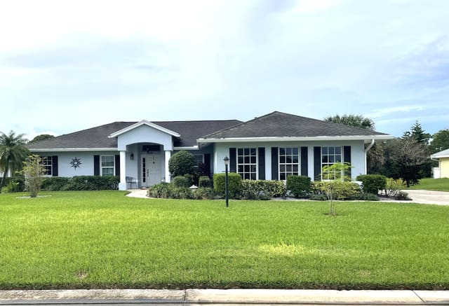 4391 GATOR TRACE Lane, Fort Pierce, FL 34982