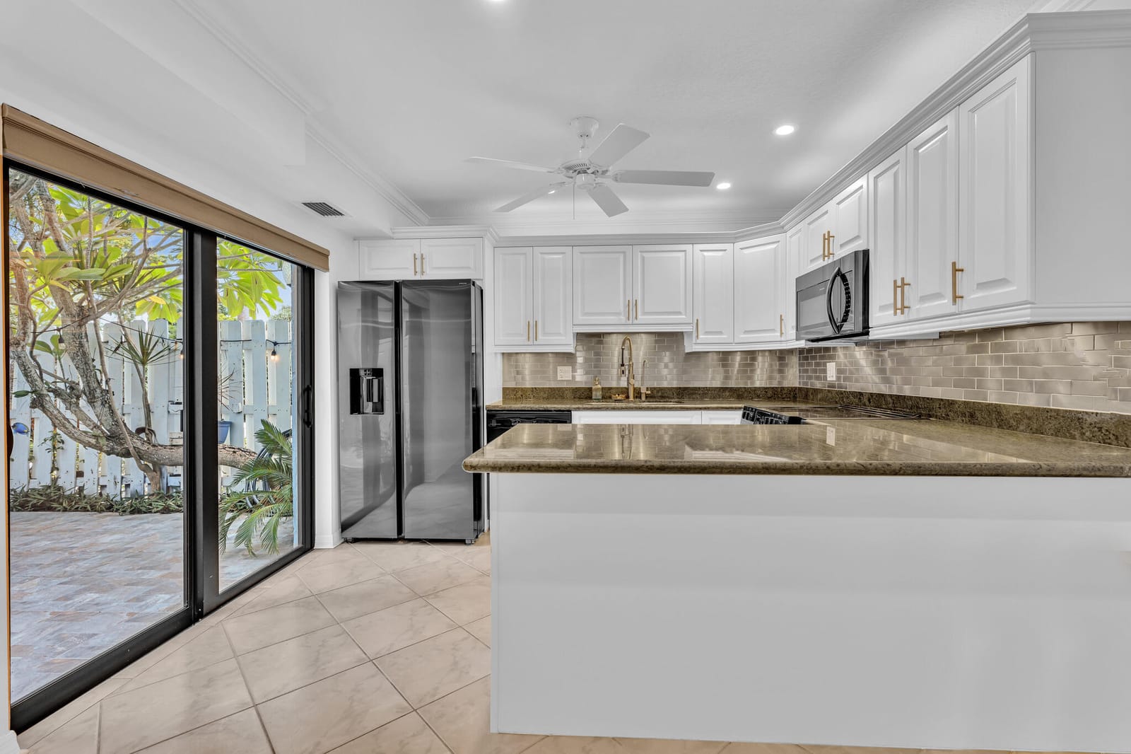 1010 NE 8TH Avenue 24D, Delray Beach, FL 33483 photo 13