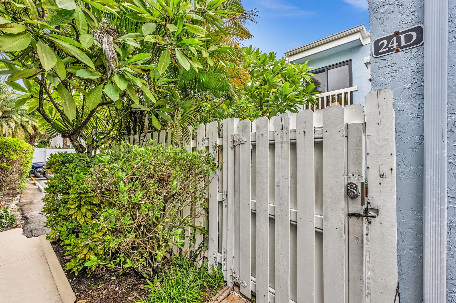 1010 NE 8TH Avenue 24D, Delray Beach, FL 33483 photo 3