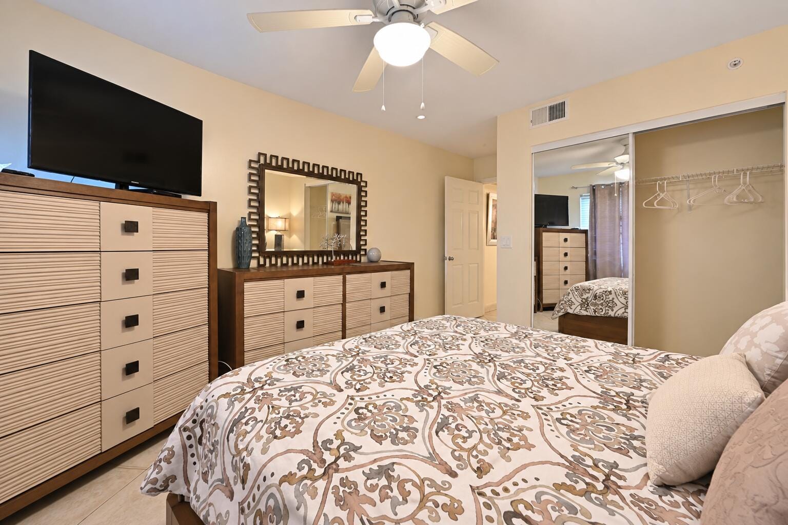3665 NW MEDITERRANEAN Lane 10-108, Jensen Beach, FL 34957 photo 11