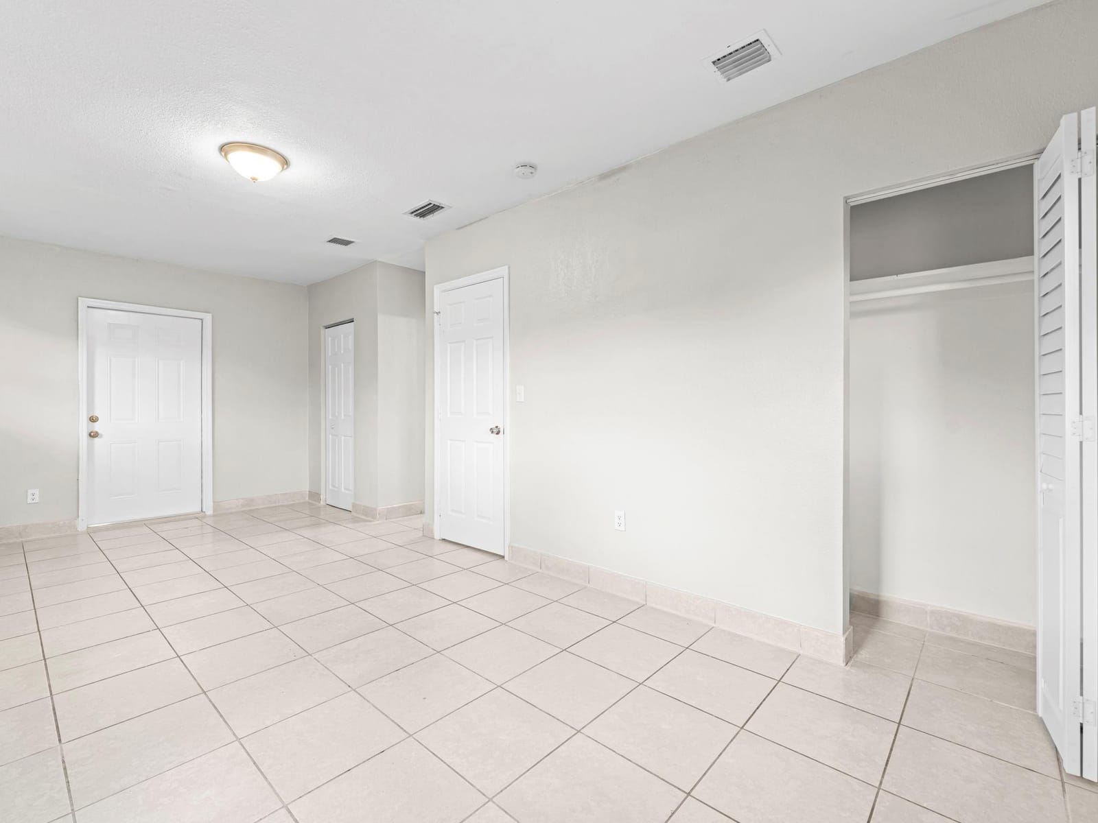 21200 NE 12TH Court — photo 12