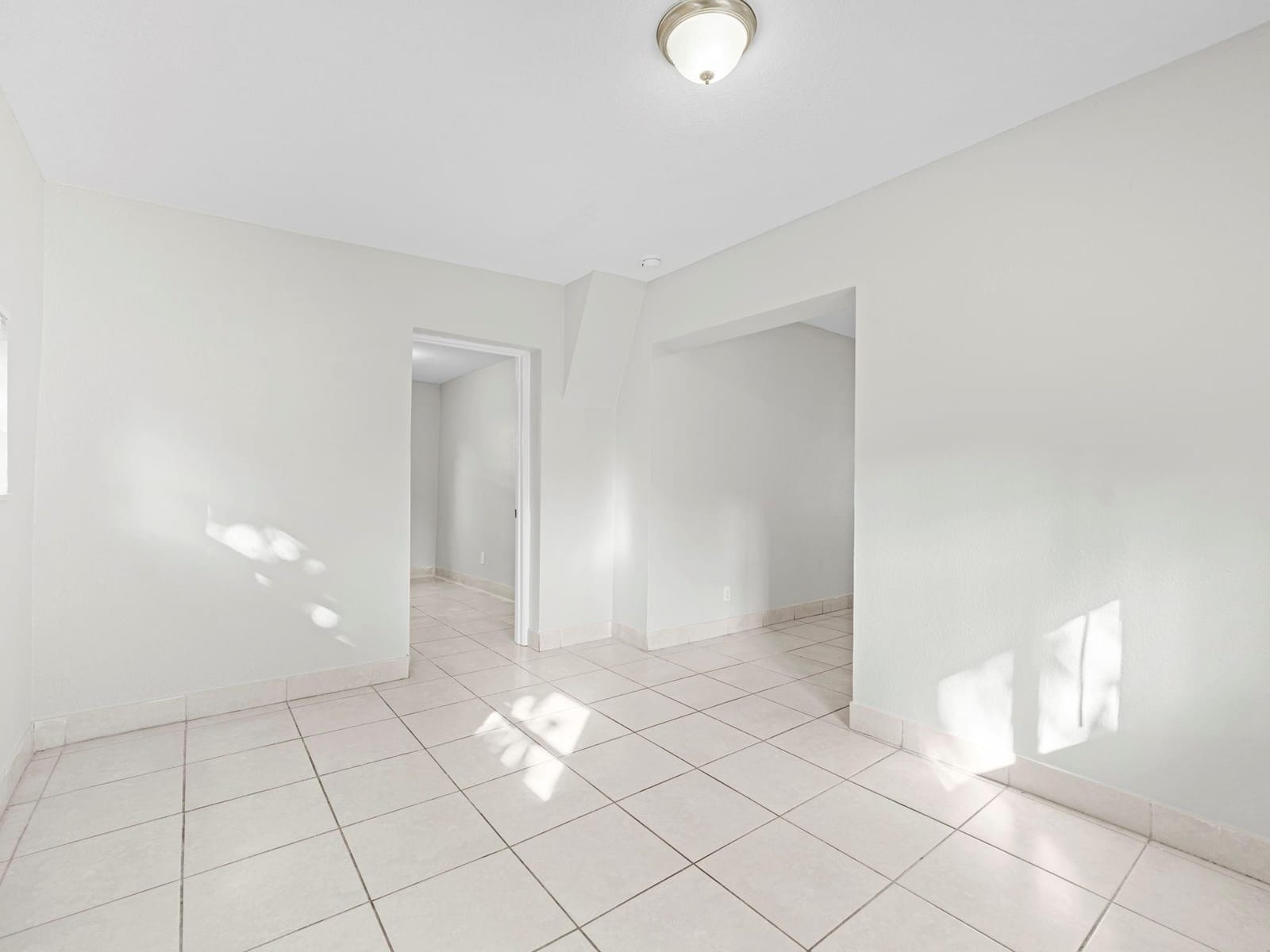 21200 NE 12TH Court, Miami, FL 33179 photo 25
