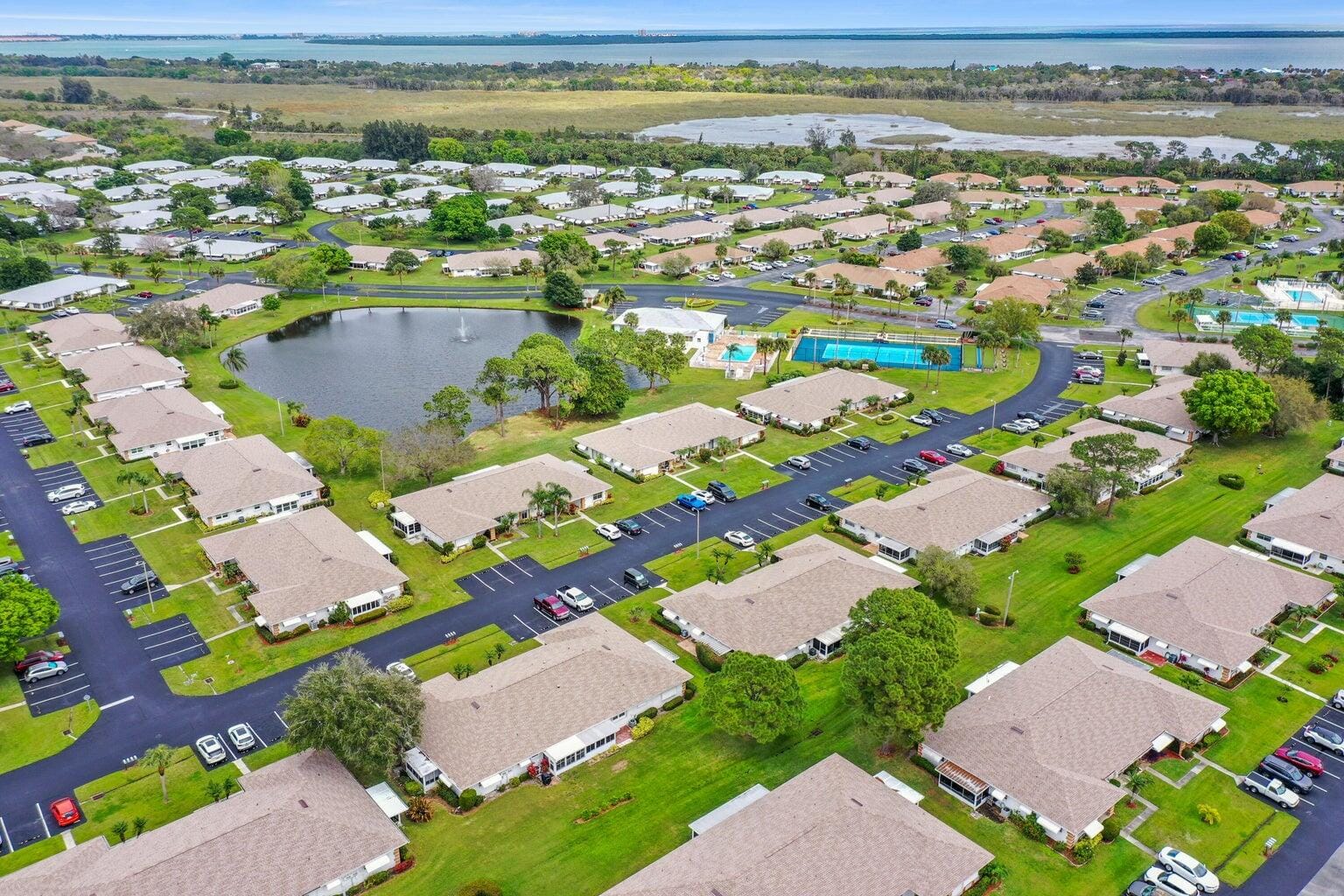 625 PINES KNOLL Drive B, Fort Pierce, FL 34982 photo 19