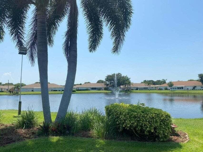 625 PINES KNOLL Drive B, Fort Pierce, FL 34982 photo 22