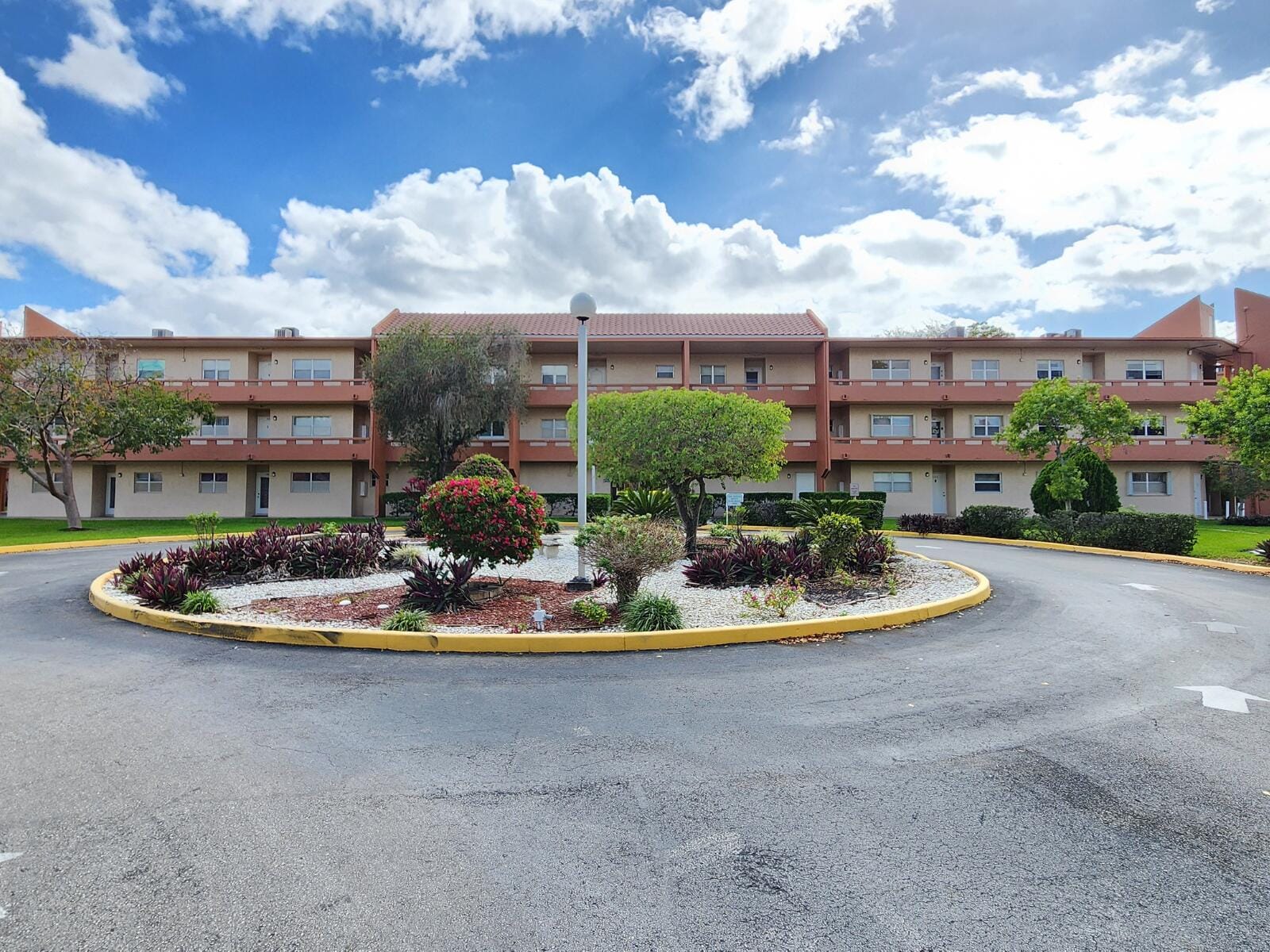 8842 W MCNAB Road 205, Tamarac, FL 33321 photo 15