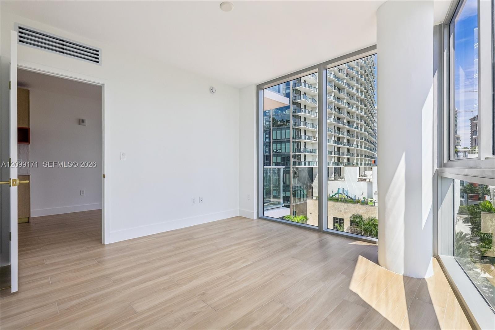 90 NE 32nd Street 701 — photo 10