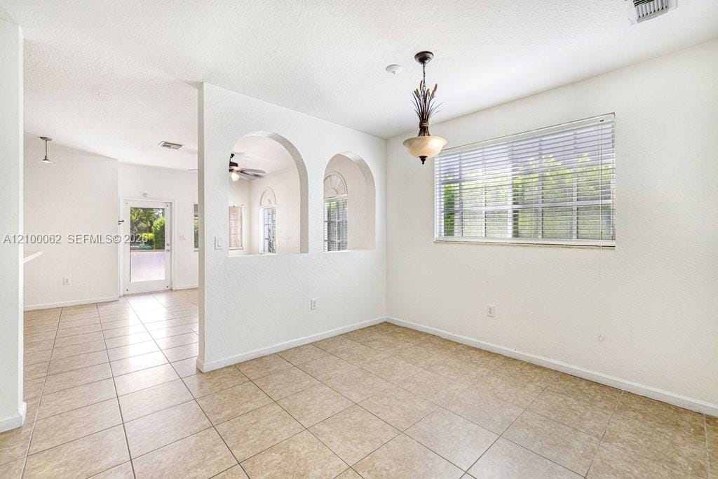 27261 SW 142nd Avenue, Homestead, FL 33032 photo 2