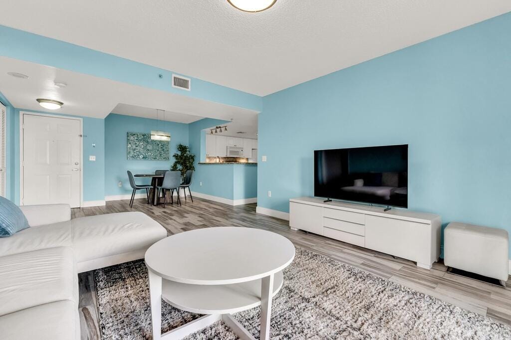 520 SE 5TH Avenue 2512 — photo 3