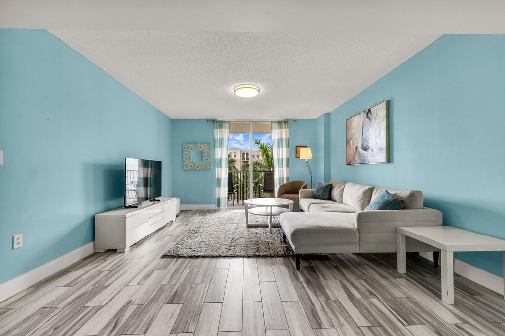 520 SE 5TH Avenue 2512 — photo 8