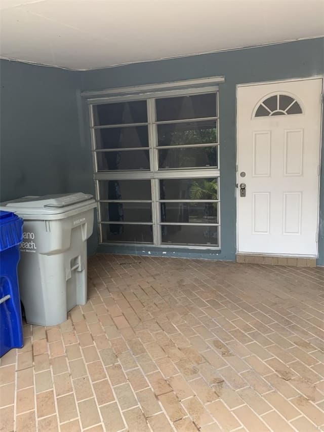 224 NE 24th Avenue E, Pompano Beach, FL 33062