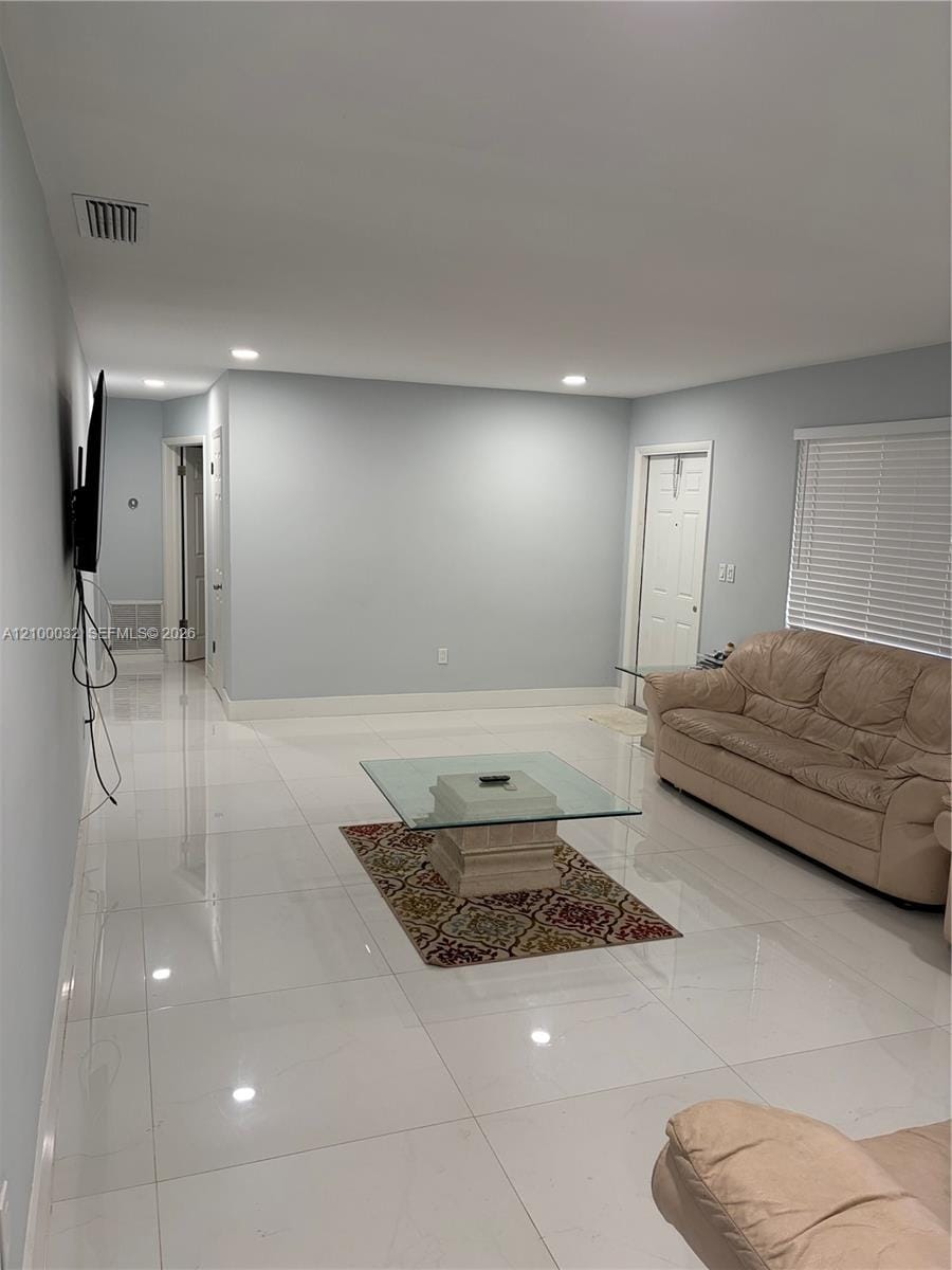 403 NW 186th Street, Miami Gardens, FL 33169 photo 5