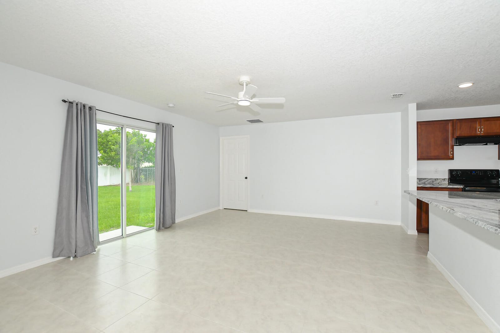3076 SW Lucerne Street SW 3076, Port St. Lucie, FL 34953 photo 14
