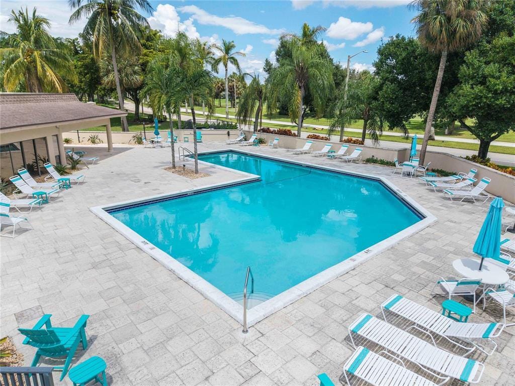 195 DEER CREEK Boulevard 807, Deerfield Beach, FL 33442 photo 20
