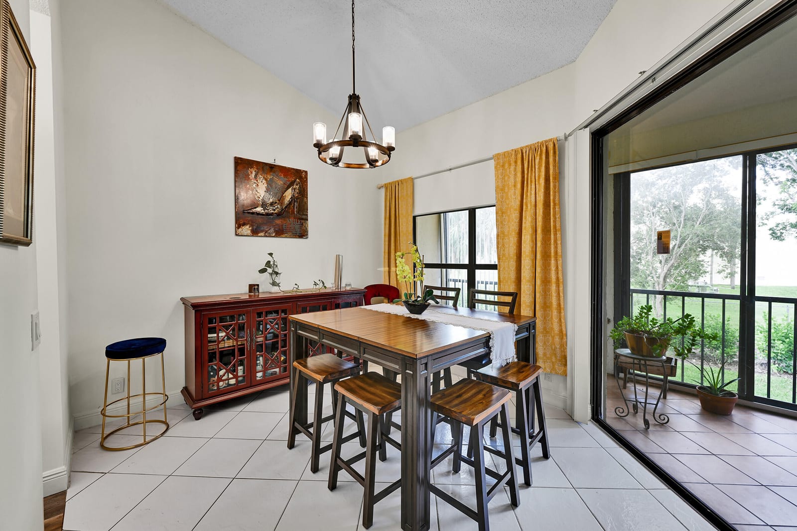 5390 VENETIA Court H — photo 10