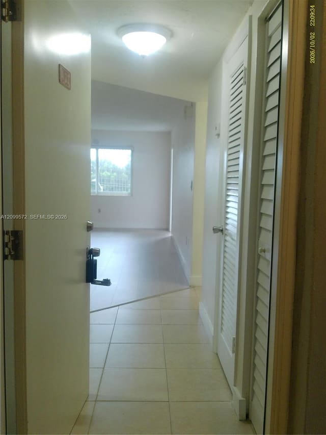 13900 Lake Placid Court A33, Miami Lakes, FL 33014