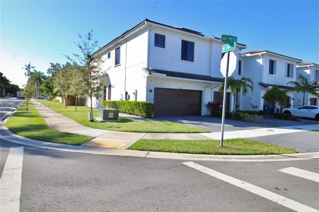 23380 SW 110th Court n/a, Homestead, FL 33032
