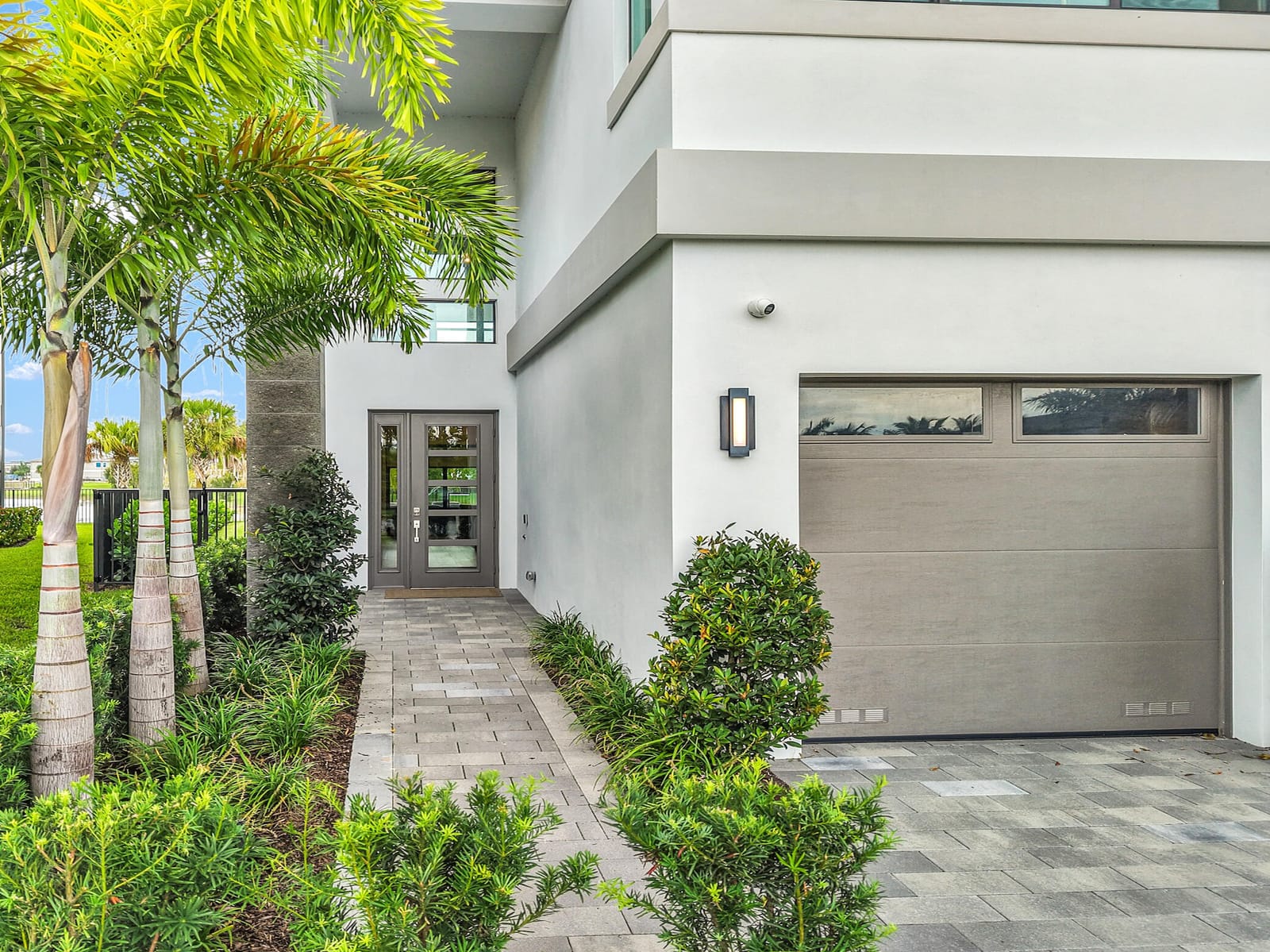 13146 FLORIDA CRANE Drive — photo 3