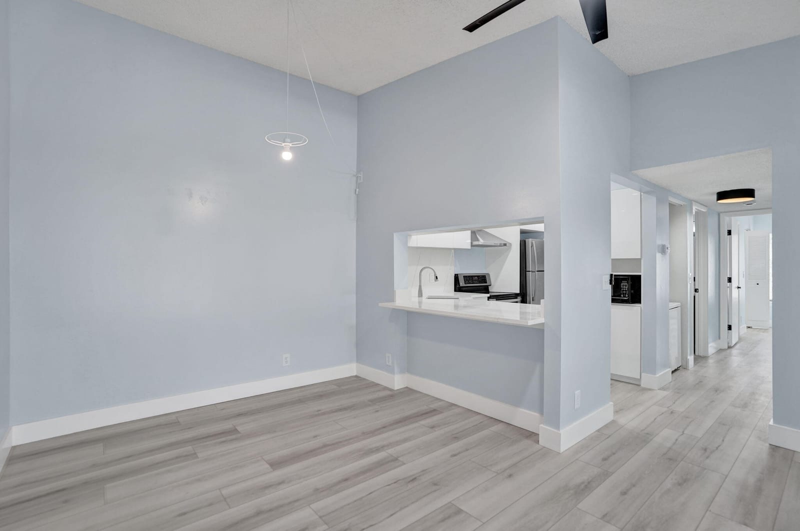 203 Foxtail Drive H3 — photo 4