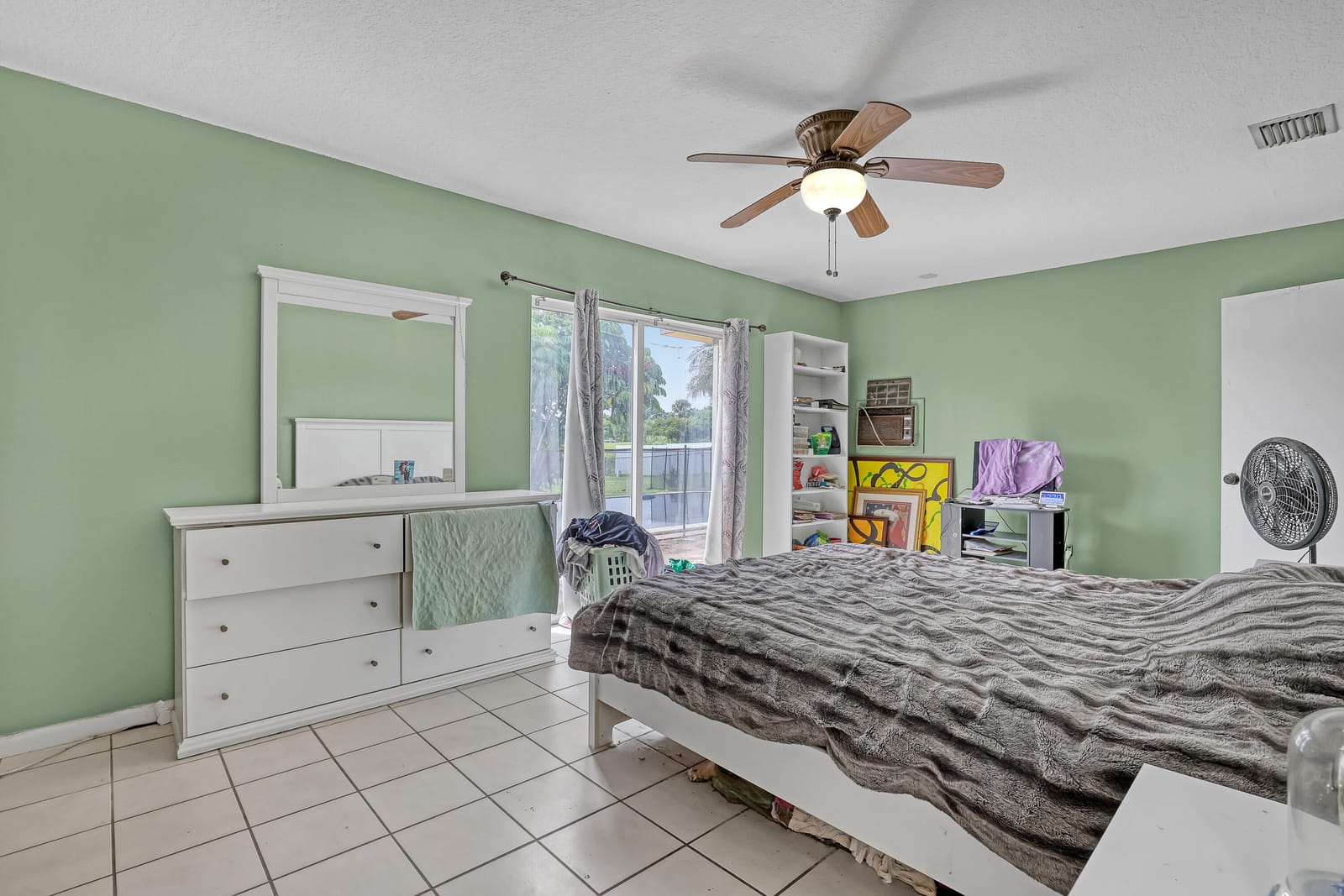 110 MEADOWLARK Drive, Royal Palm Beach, FL 33411 photo 14