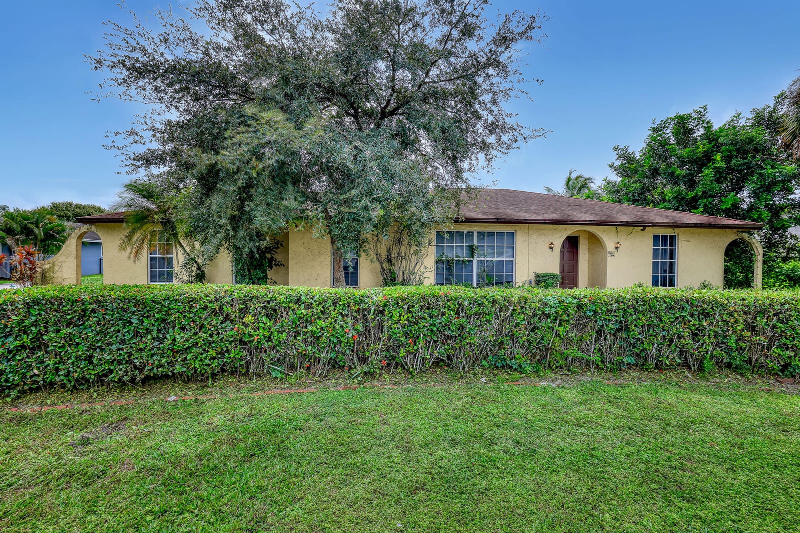 110 MEADOWLARK Drive, Royal Palm Beach, FL 33411
