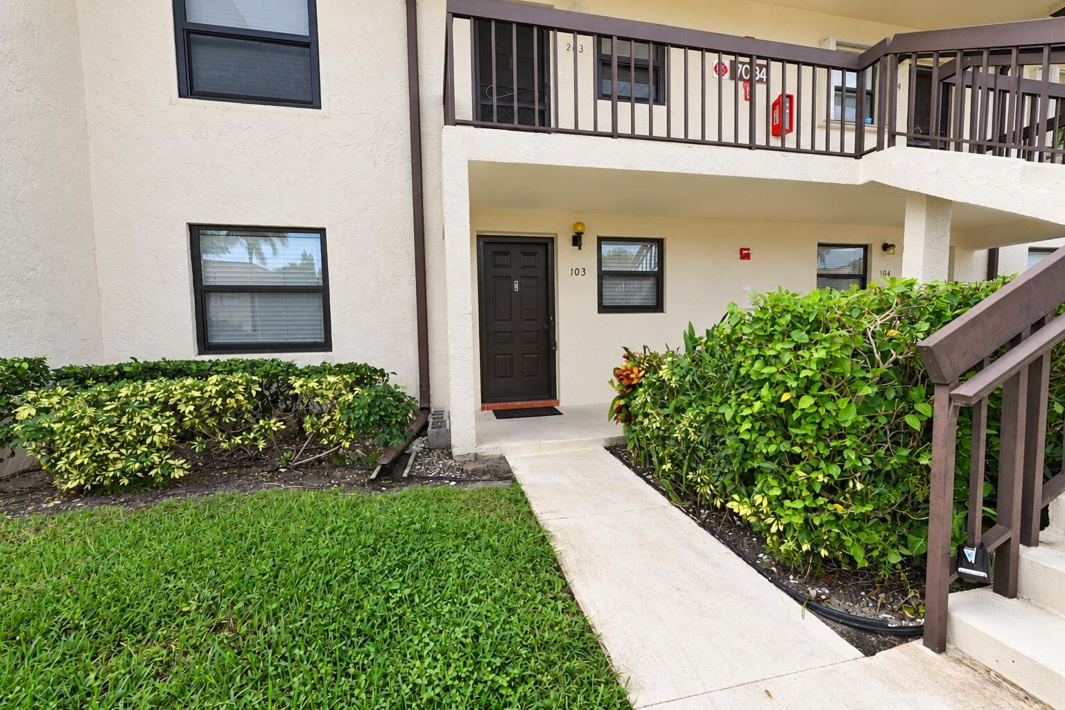 7094 Golf Colony Court 103 — photo 2