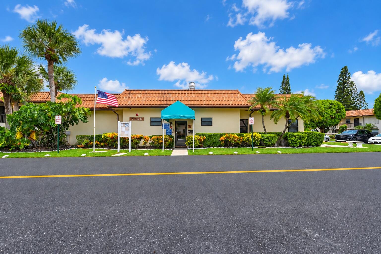 7094 Golf Colony Court 103, Lake Worth, FL 33467 photo 25