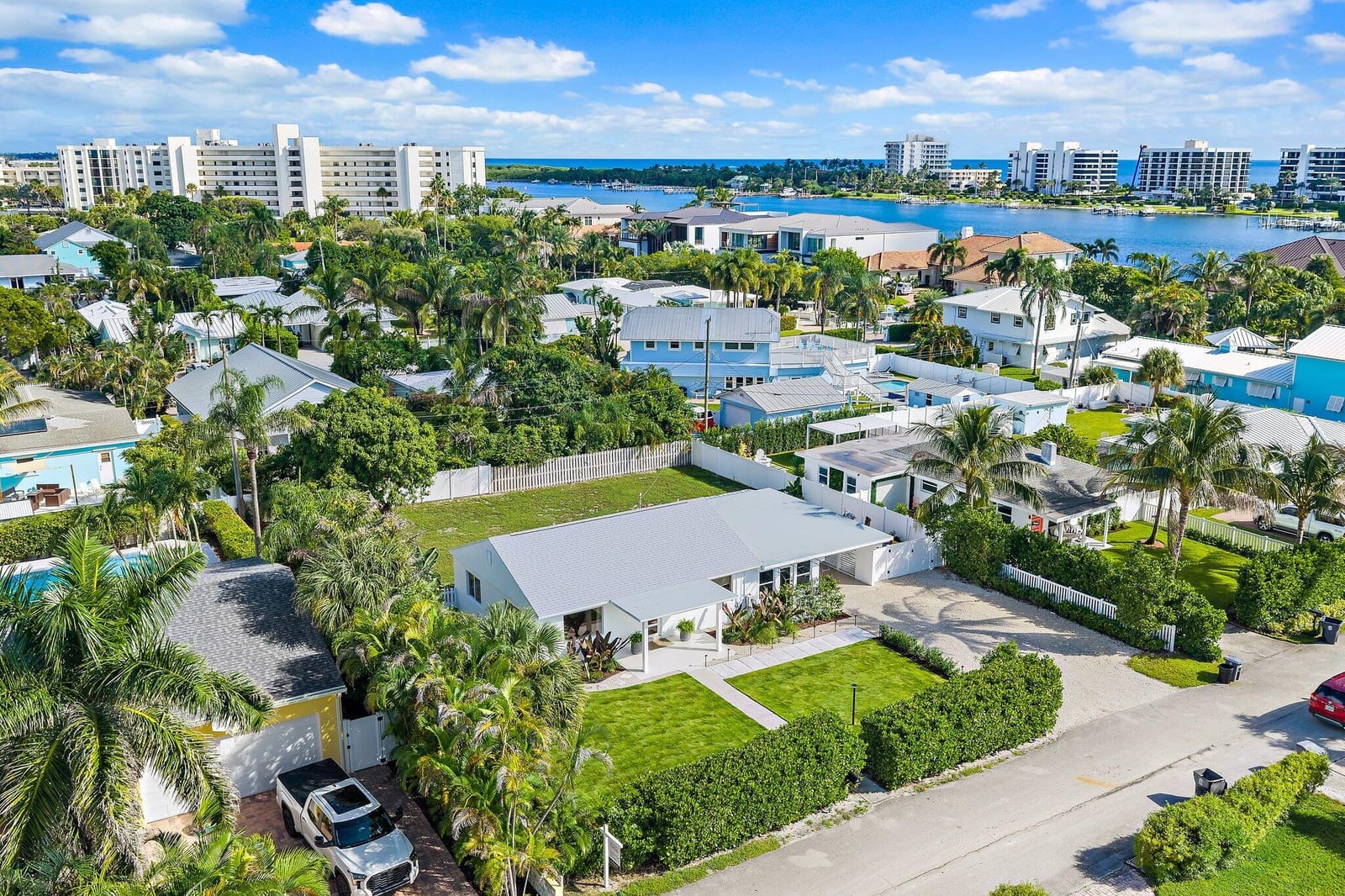 3437 Palm Court, Jupiter, FL 33469 photo 2