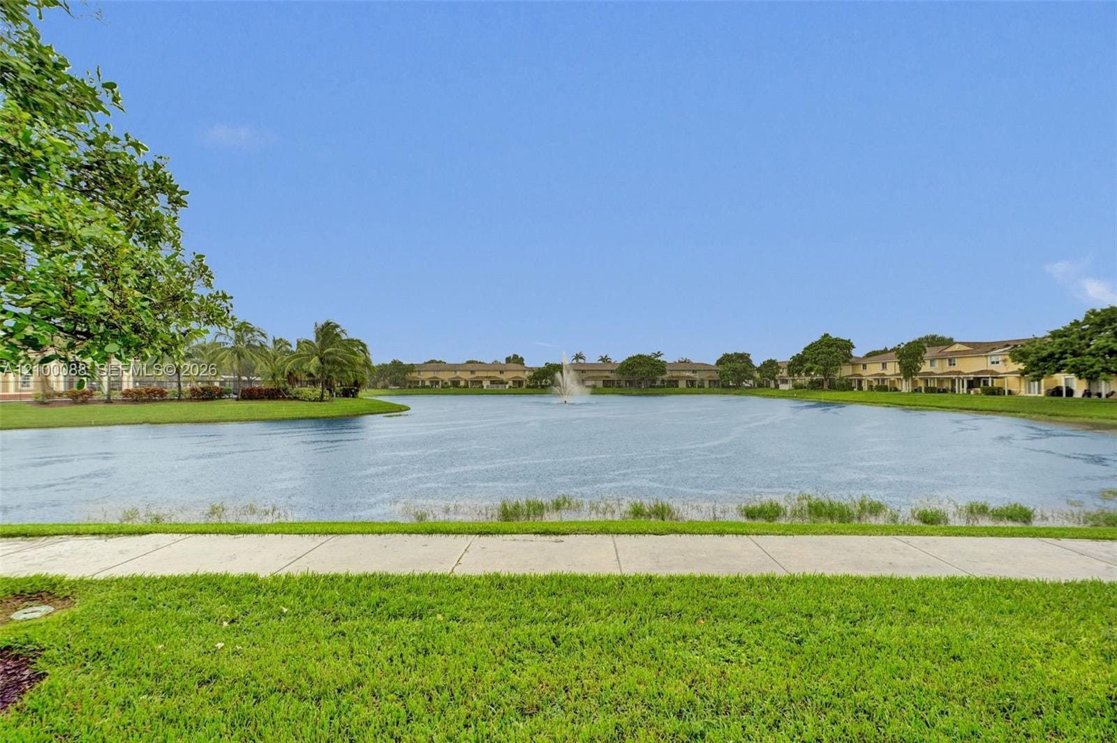 5929 Royal Way 5929, Tamarac, FL 33321 photo 14