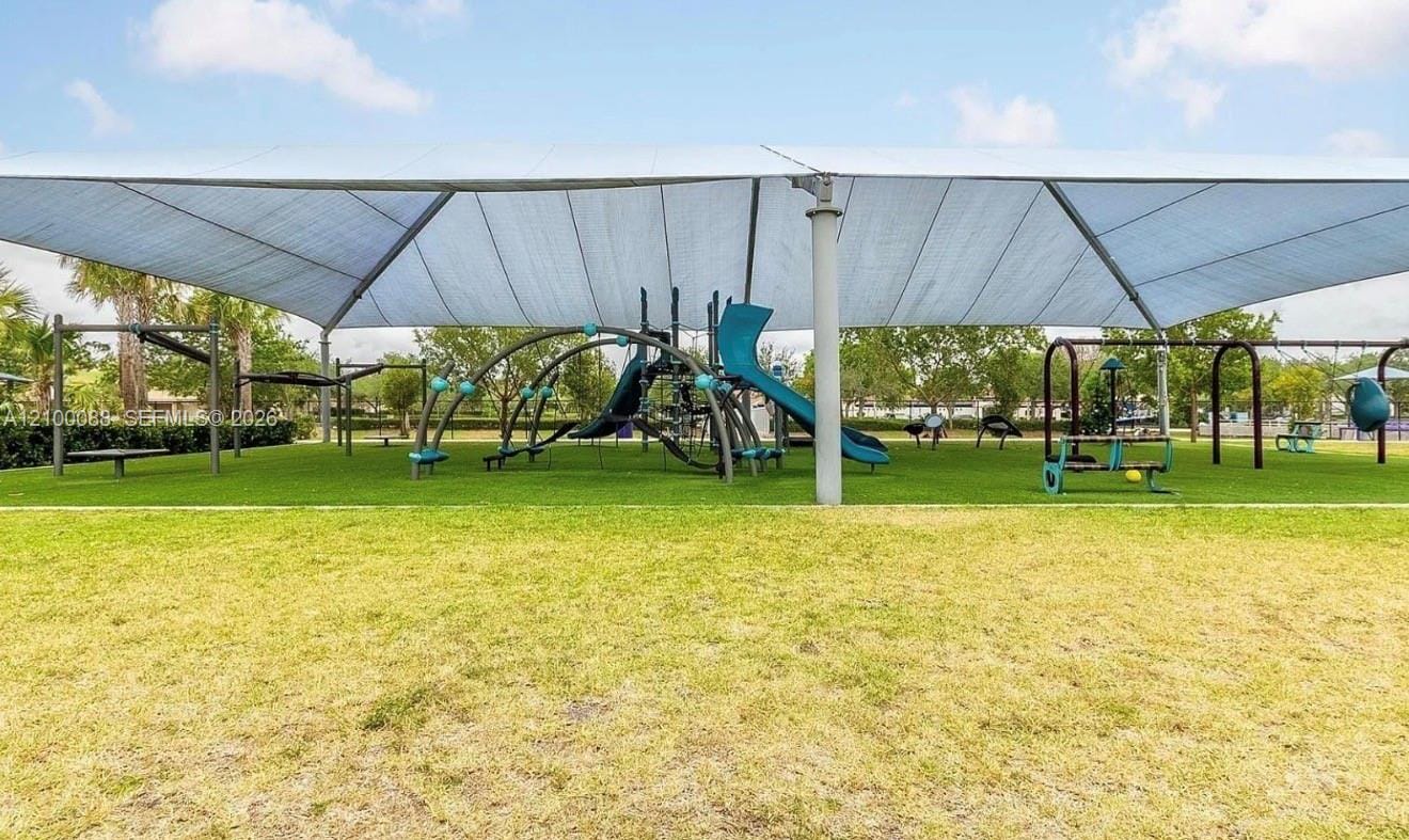 5929 Royal Way 5929, Tamarac, FL 33321 photo 27