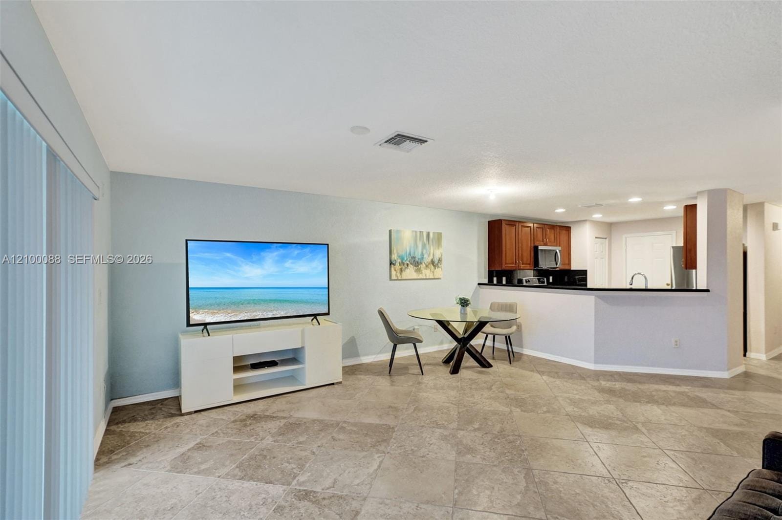 5929 Royal Way 5929 — photo 5