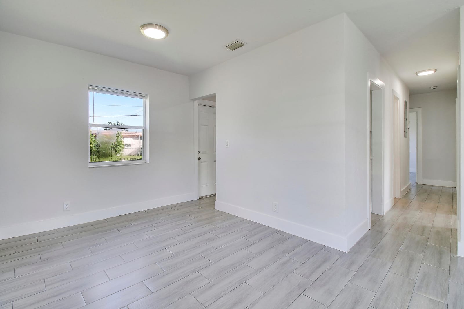 400 W 15TH Street, Riviera Beach, FL 33404 photo 14