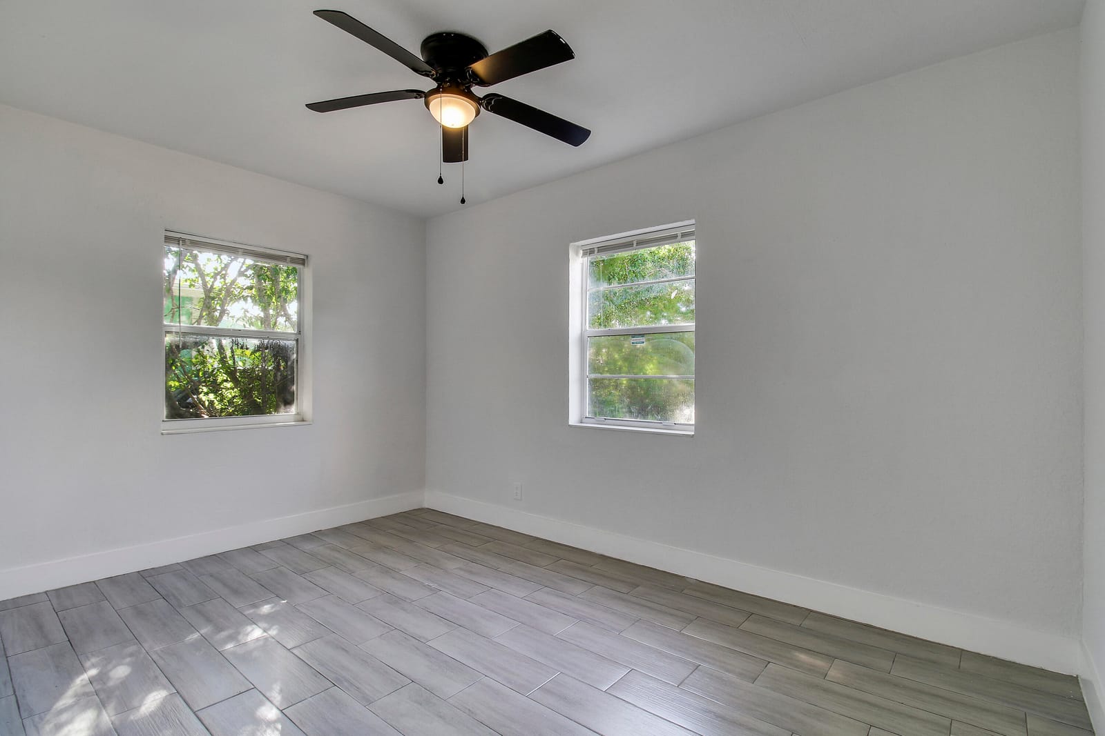 400 W 15TH Street, Riviera Beach, FL 33404 photo 20